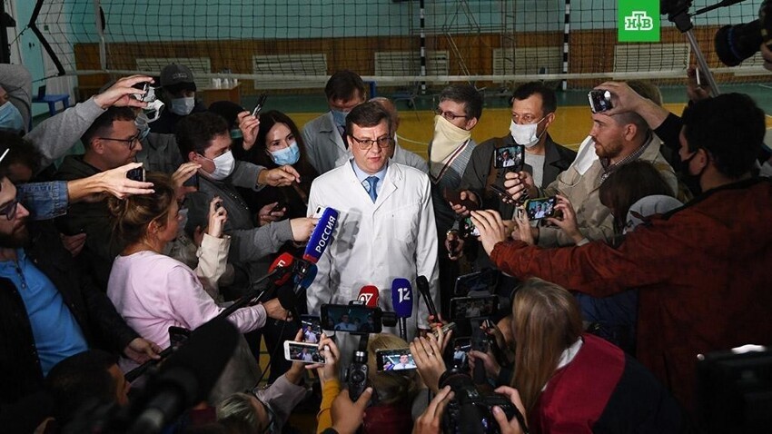 Омских врачей решили наградить за спасение Алексея Навального