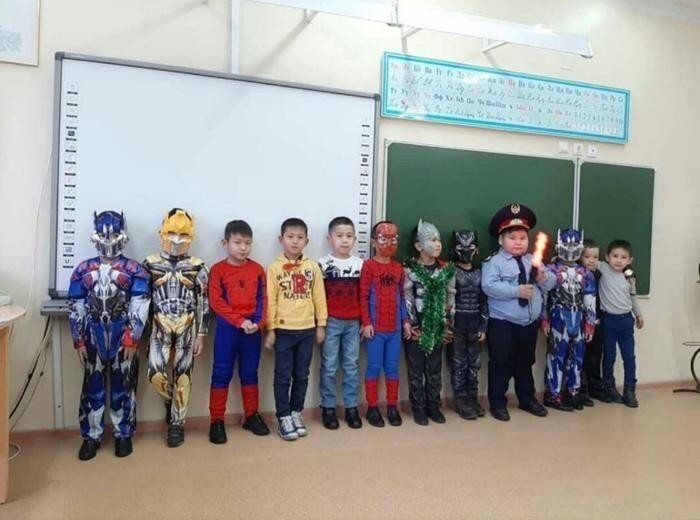 Детские утренники в Казахстане в качестве зеркала реальности