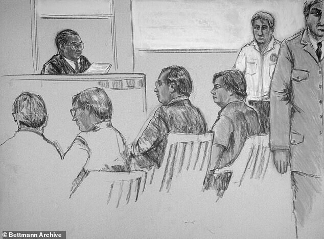 Суд над Чепменом в 1980 году, на котором он был признан виновным
