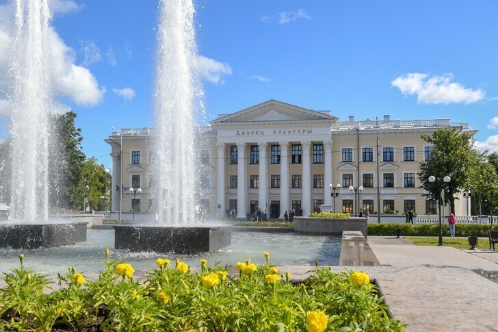 В казанском посёлке Дербышки состоялось открытие Дворца культуры им. С.Саид-Галиева после капитального ремонта. 
