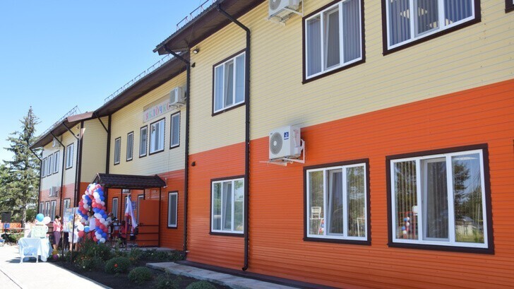 В Крыму открыли два модульных сельских детских сада на 200 мест