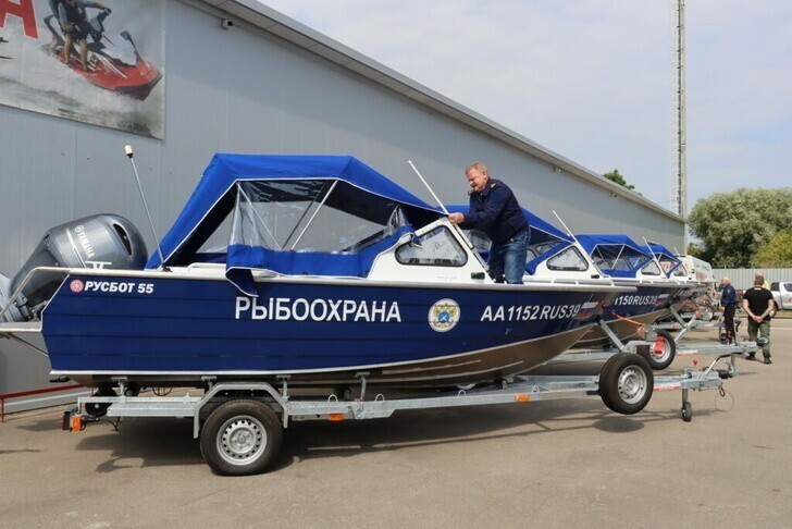 Калининградские инспекторы рыбоохраны получили новые катера «Русбот 55»