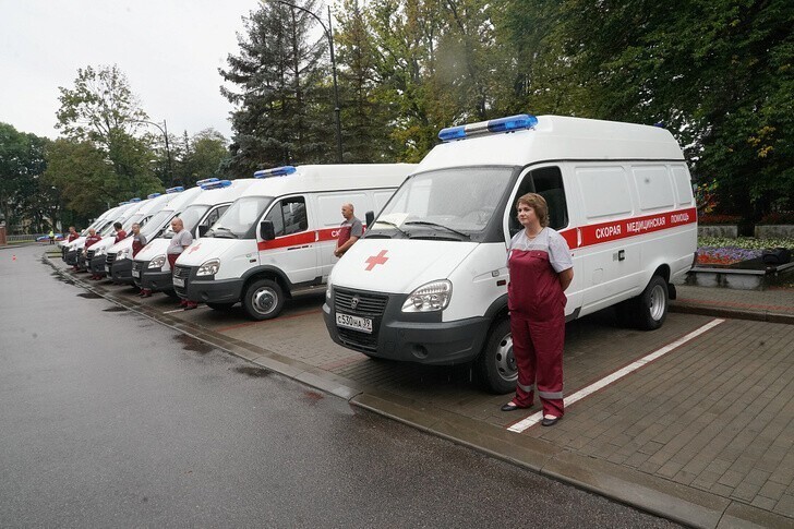В Калининградскую область поступила партия новых автомобилей скорой помощи