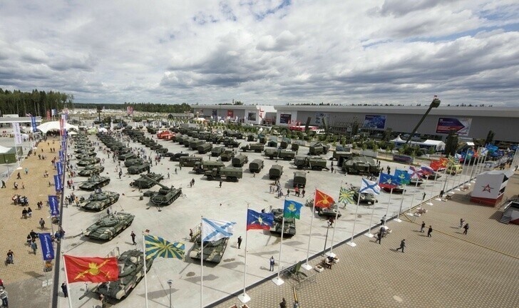 Минобороны заключило контракты на 1,16 трлн рублей на «Армии-2020»