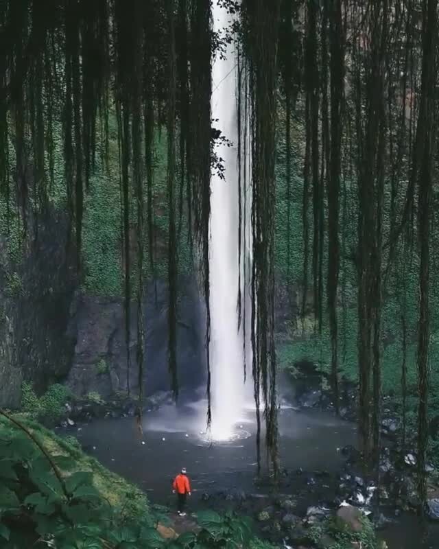 Водопады Индонезии 