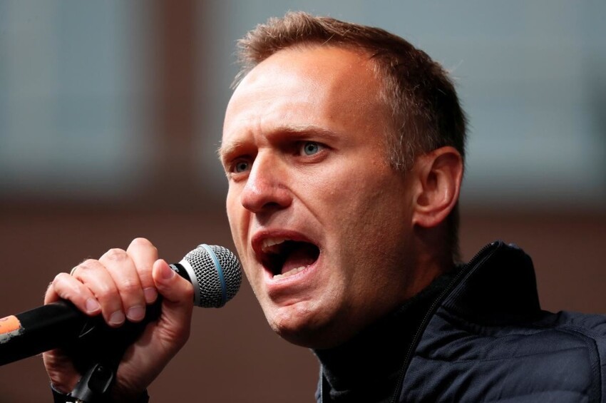 Песков заявил, что отравление Навального никому не может быть выгодно