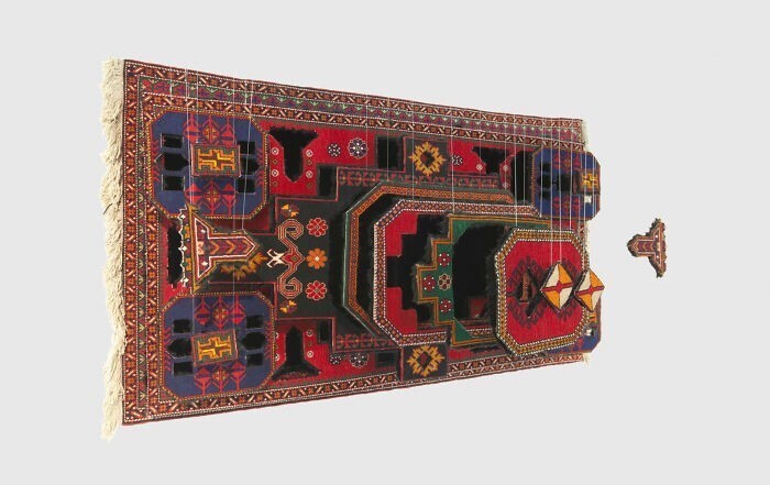 Азербайджанский ткач создает ковры в стиле Дали