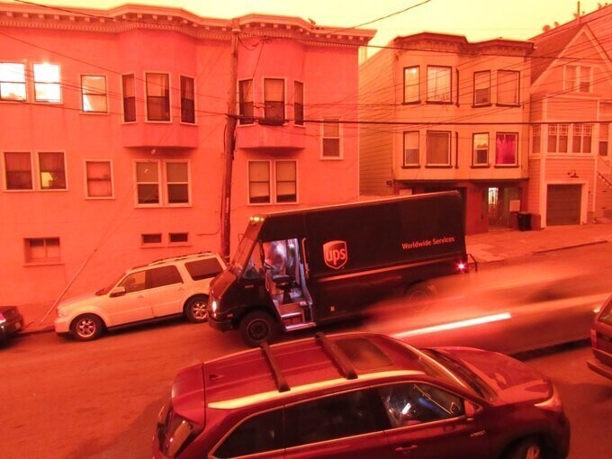 "Бегущий по лезвию" - 2020: из-за пожаров небо над Сан-Франциско стало напоминать кадры из фильма