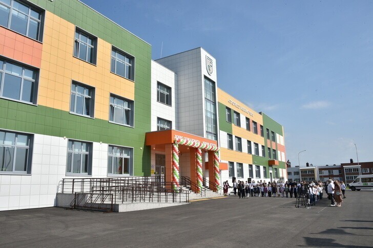 В р. Татарстан в селе Новое Шигалеево открыта новая школа на 1224 места.