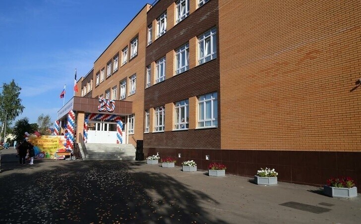 1 сентября 2020 года в г. Ижевск (Удмуртия) открыта новая школа № 20 на 900 учеников.
