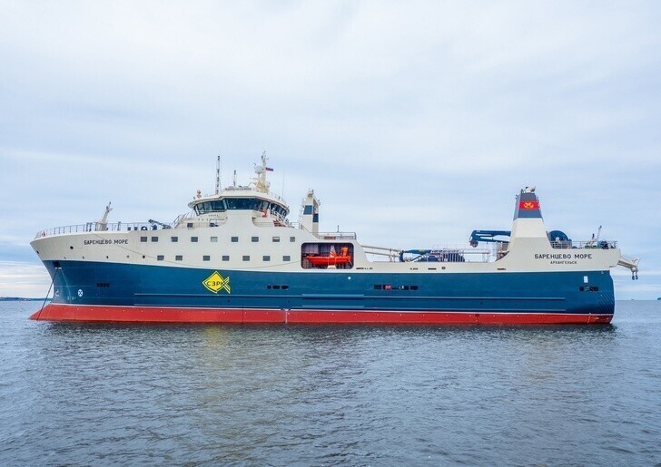 Новый российский крупнотоннажный траулер «Баренцево море» передан заказчику