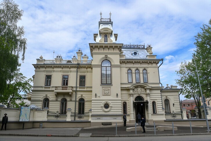 Главное здание Государственного музея изобразительных искусств Республики Татарстан открылось после реставрации.
