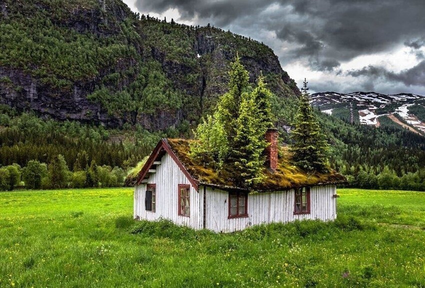 11. В Норвегии заброшенные дома выглядят особенно красиво