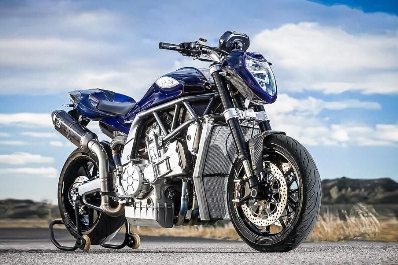  Мотоциклы-монстры: двухколесные чудища с многоцилиндровыми двигателями