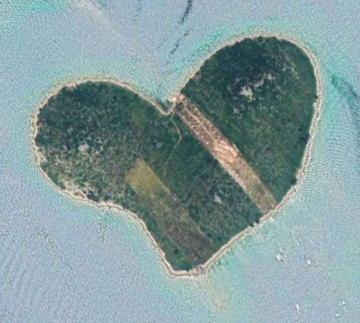 «Остров любви» в Хорватии
