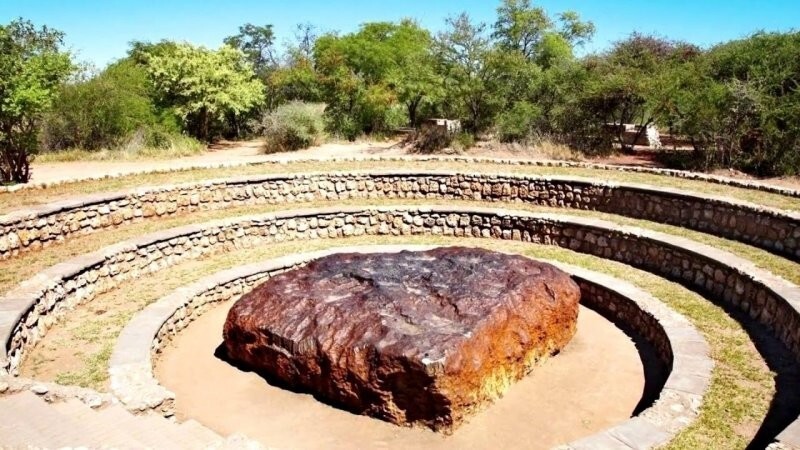 Гоба — самый большой из когда-либо обнаруженных метеоритов