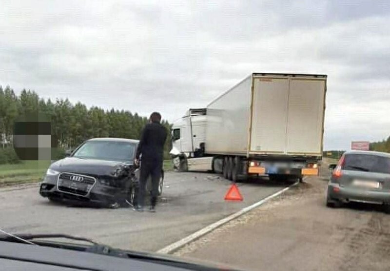 Авария дня. Массовое ДТП с большегрузами в Пензенской области