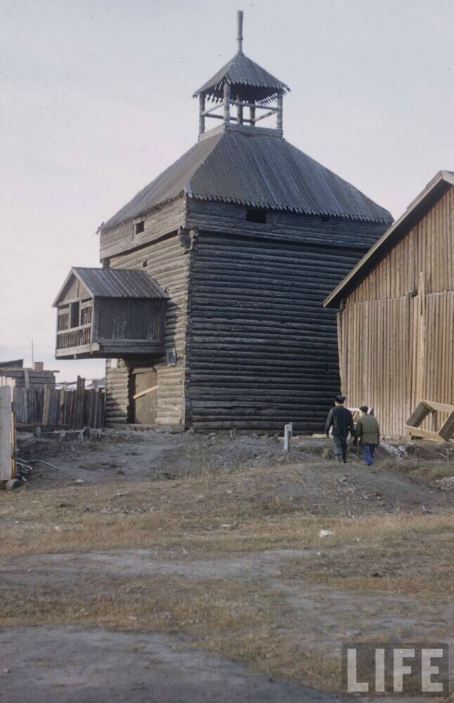 Путешествие Говарда Сочурека в цвете.1958