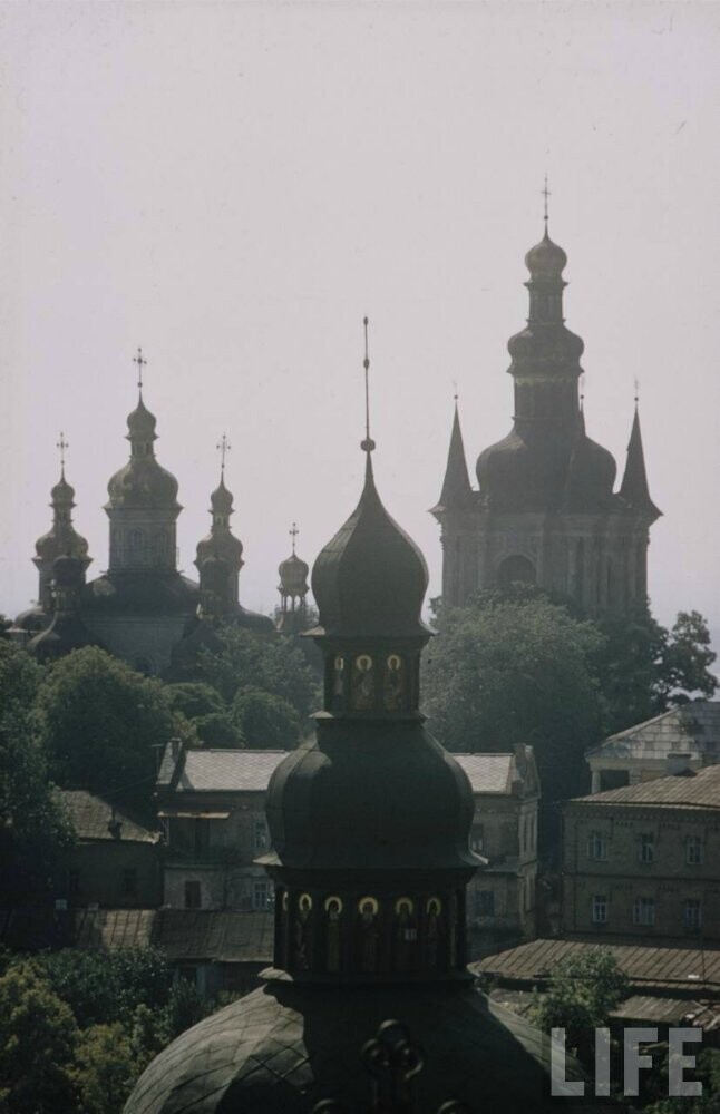 Путешествие Говарда Сочурека в цвете.1958