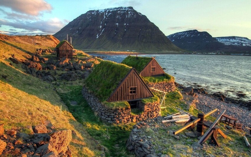 Исландия поступила также, отменив в 2015 году наказание за богохульство, действовавшее в стране с 1940 года