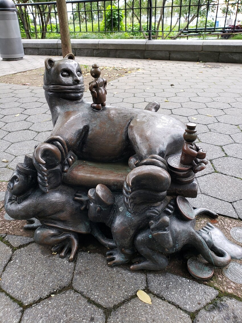 Скульптуры Тома Оттернеса (Tom Otterness Real World Sculptures)