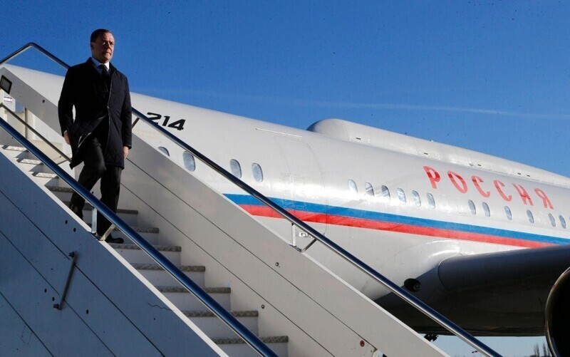 Как Медведев "сдал" Ливию