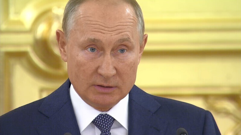 Путин на встрече с сенаторами рассказал об успехах России