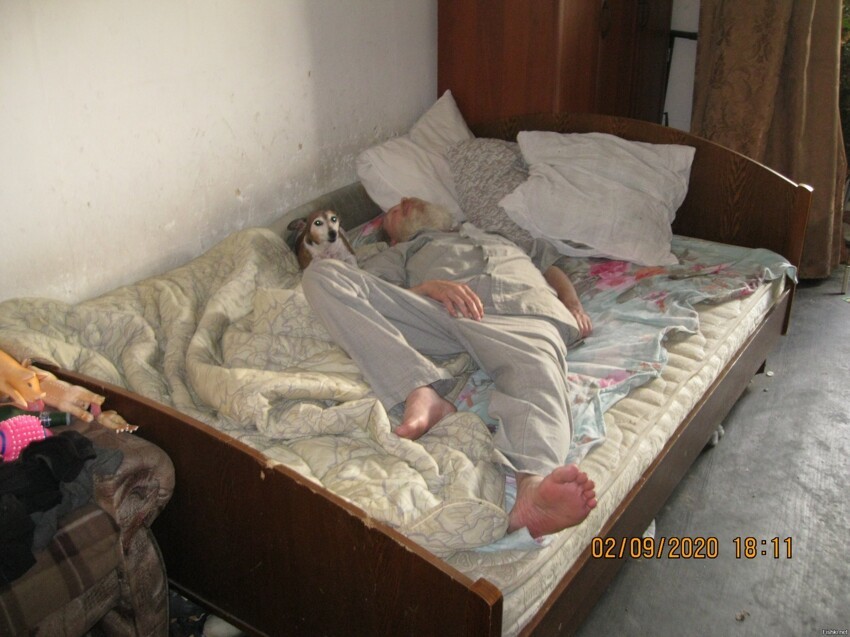 Случайно нашёл эту фотку и возник у меня вопрос