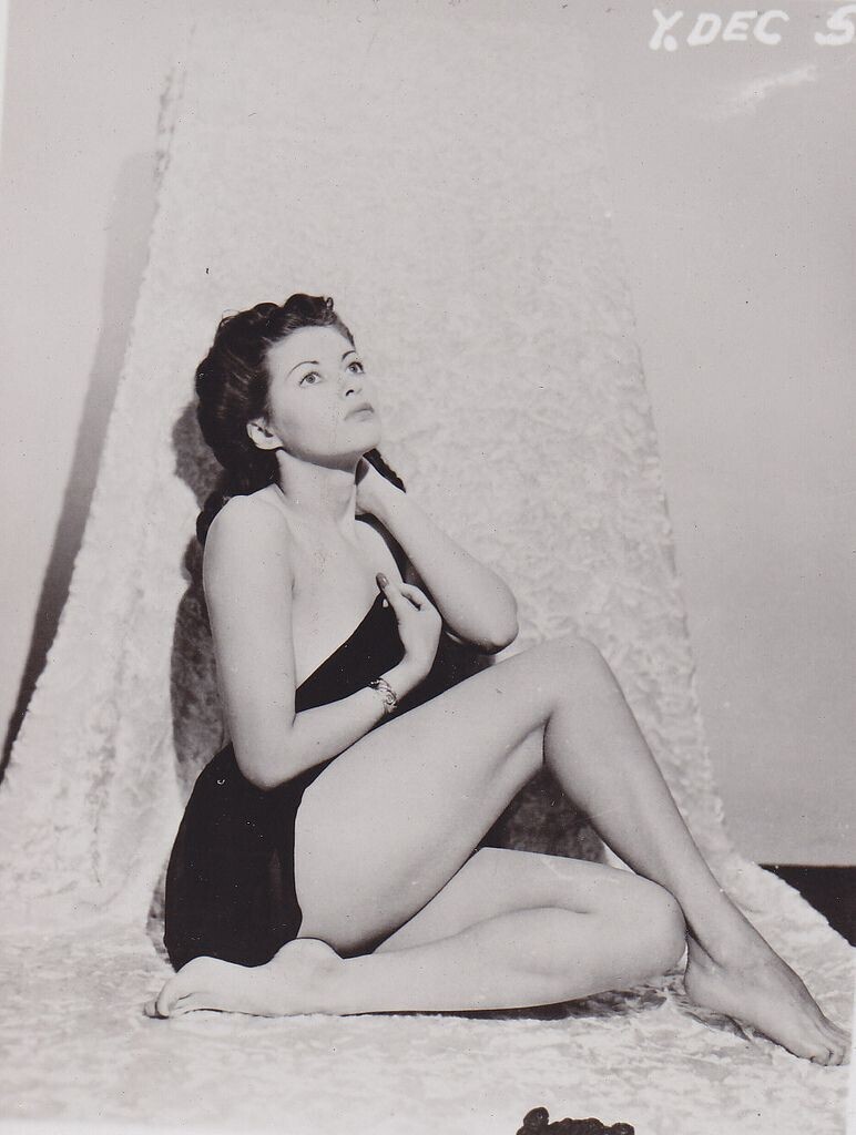 Актриса Ивонн Де Карло — actress Yvonne De Carlo