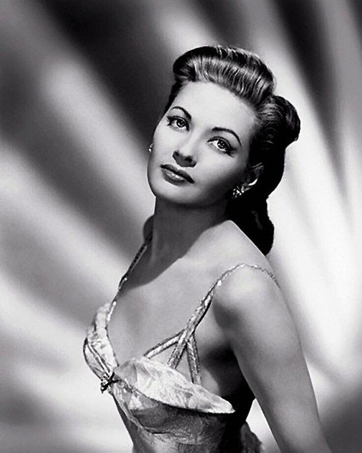 Актриса Ивонн Де Карло — actress Yvonne De Carlo