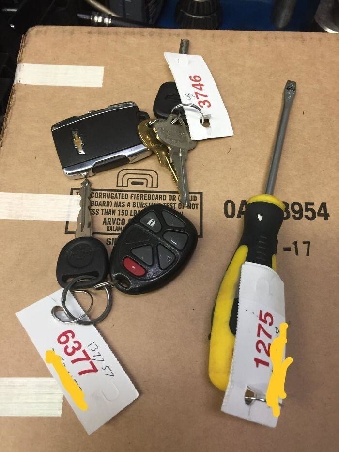 36. Клиент предоставил «ключ» от авто.