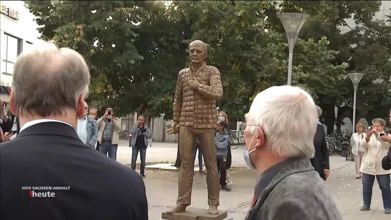 Иуда: документальный фильм "Стена" про позорное предательство Горбачёва, который сдал всех и вся