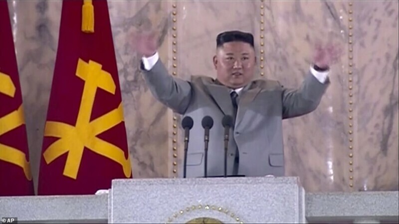 Ким Чен Ын попросил прощения у северокорейского народа и чуть не заплакал