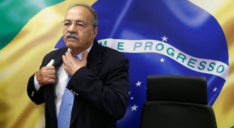 Деньги в труселях: бразильский политик опозорился на весь мир