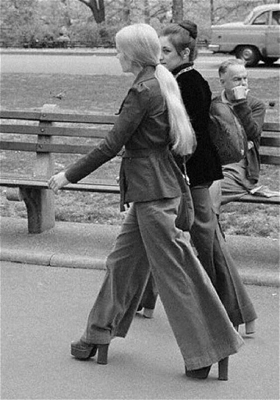 Советские модницы 1976 год.