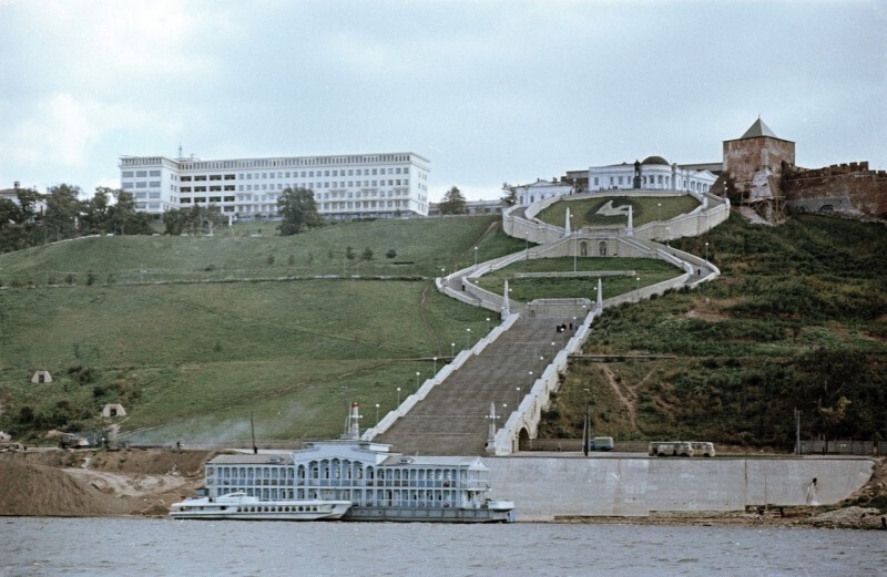 Чкаловская лестница к реке Волга. Нижний Новгород, 1970-е