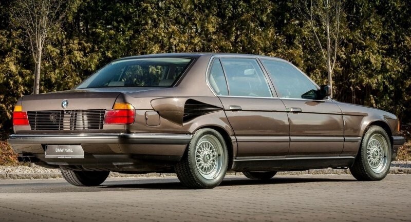 Как баварцы создали  BMW 7-й серии с 16-цилиндровым двигателем