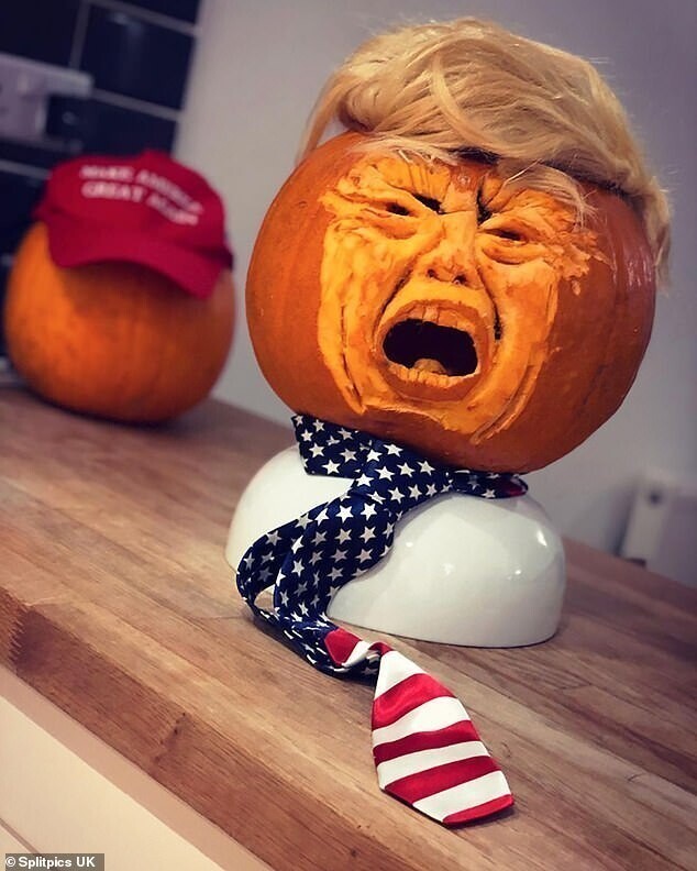 Американская история ужасов: заокеанские жители вырезают лицо Трампа из хэллоуинских тыкв