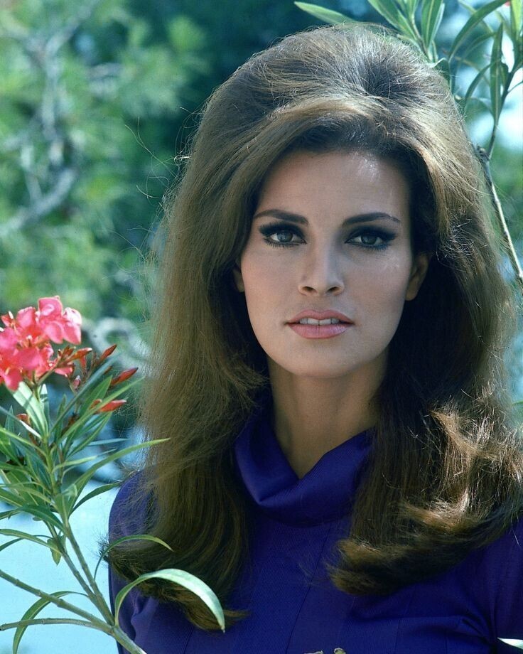 Raquel welch фото