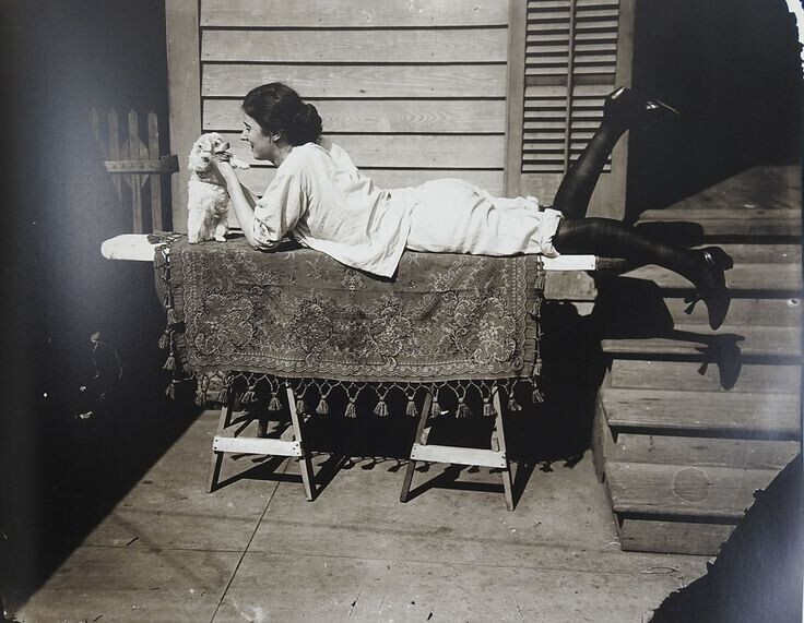 "Столько не выпить!": как выглядели проститутки из "города грехов" Монреаля в 20-40-х годах XX века
