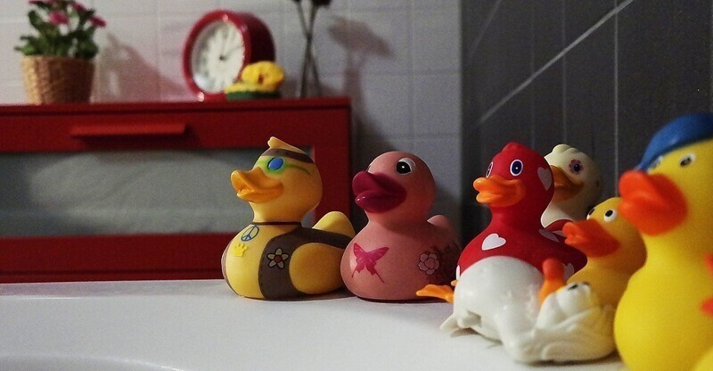 Как выглядят игрушки для ванны изнутри