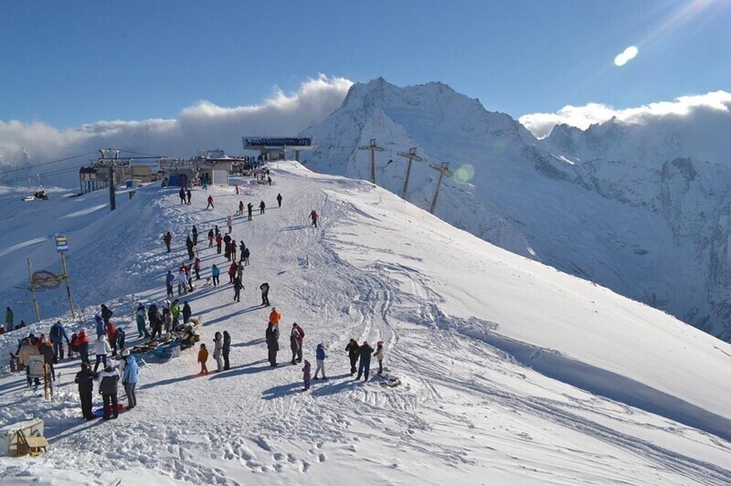 15 лучших горнолыжных курортов России