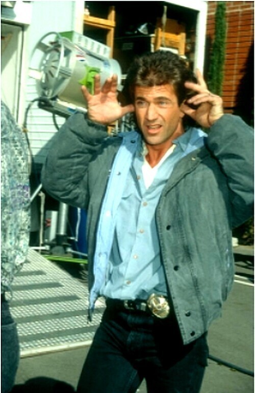 Мел Гибсон во время съемок «Смертельного оружия 3» около 1992 года в Лос-Анджелесе, Калифорния.