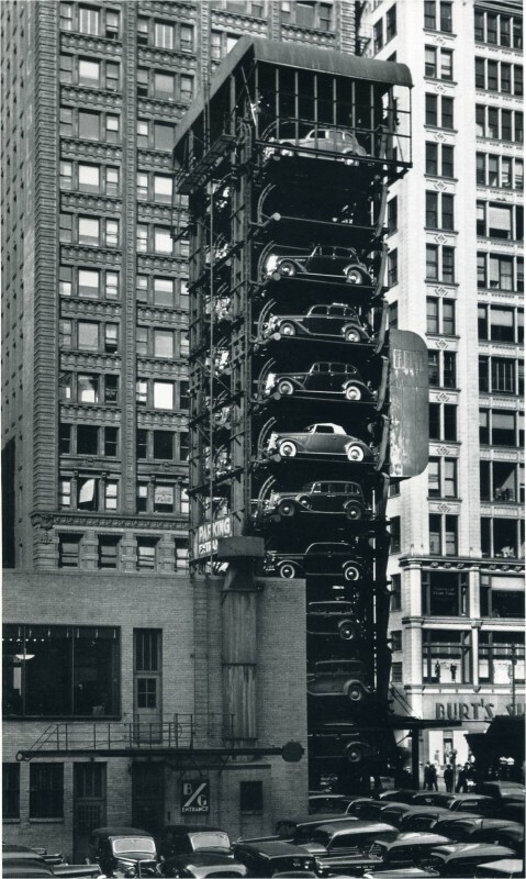 Вертикальная парковка в Чикаго, 1936 год.