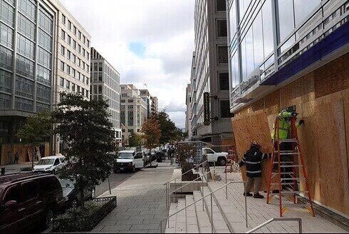  Похоже что в Вашингтоне знают что после дня выборов наступит Судный день.