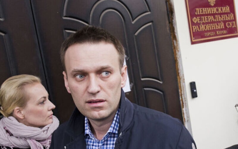 Армен Гаспарян призвал привлечь Навального к ответу за оскорбления