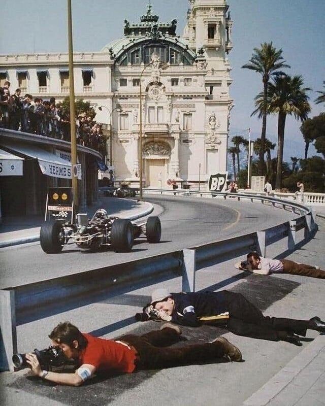 Фотографы на Гран-при Монако 1968 года.