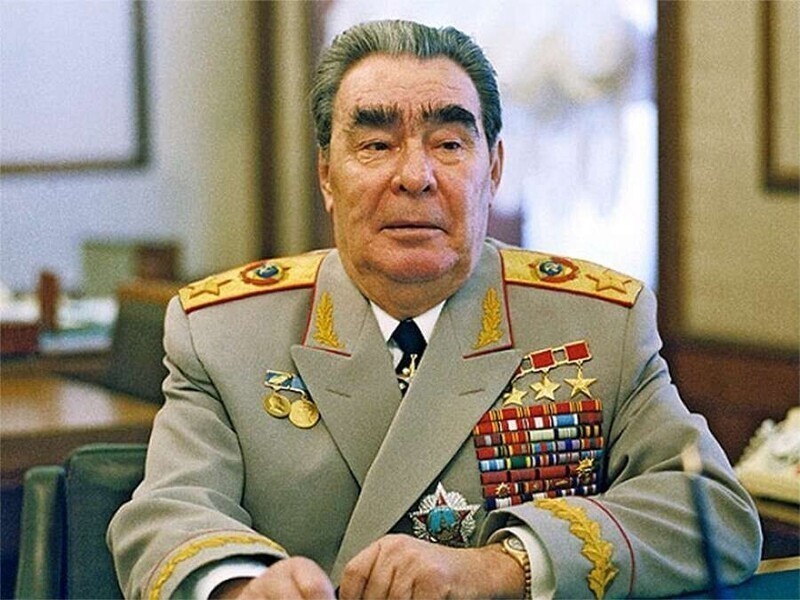 Уход человека-эпохи: ожидаемая неожиданность