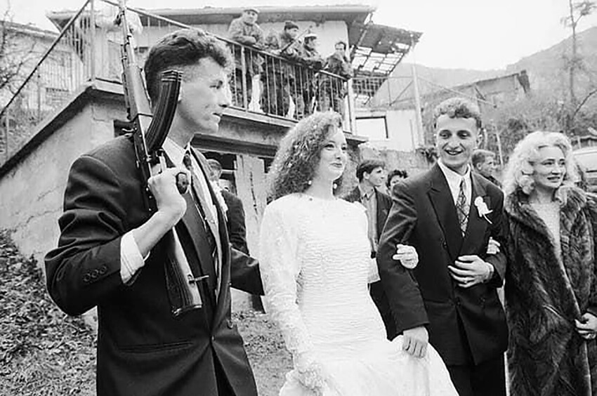 Свадьба во время Боснийской войны. Республика Босния и Герцеговина, 1995 г.