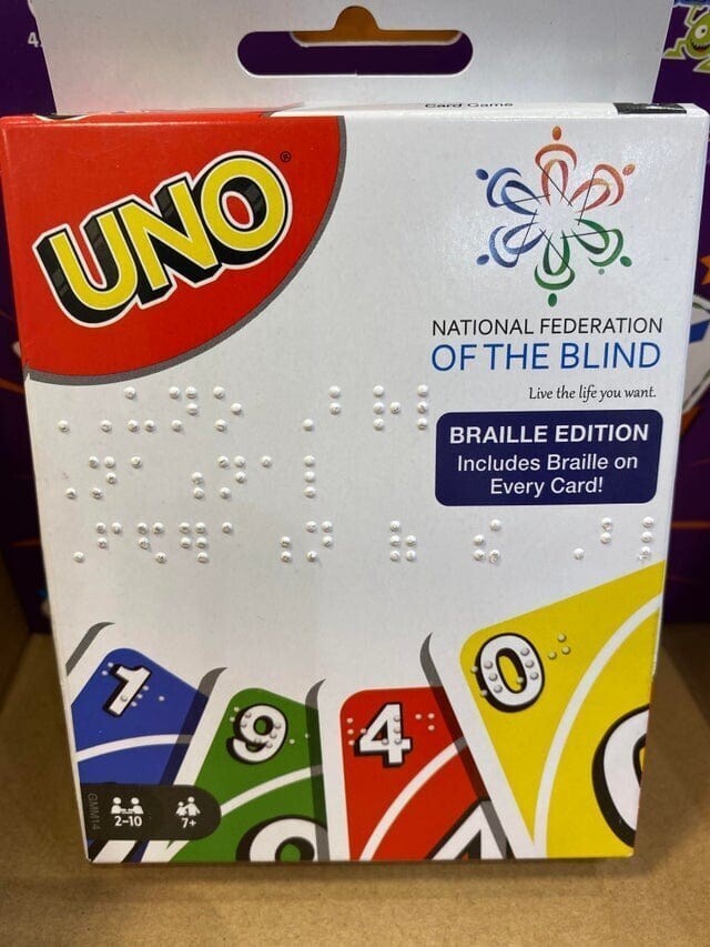Набор карт для игры в «Уно» со шрифтом Брайля